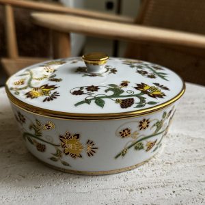 طاسة تمرية او عود